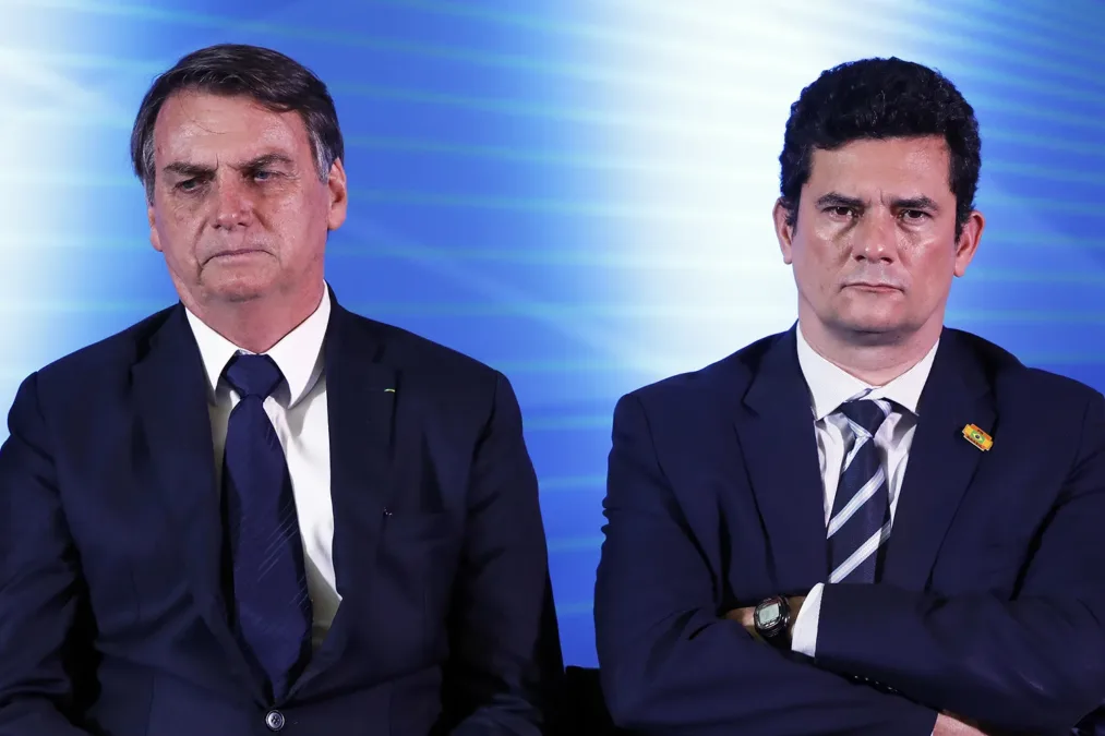 52% acreditam que Moro diz mais a verdade, e 20% acreditam em Bolsonaro na troca de acusações na demissão do ex-ministro da Justiça, aponta Datafolha