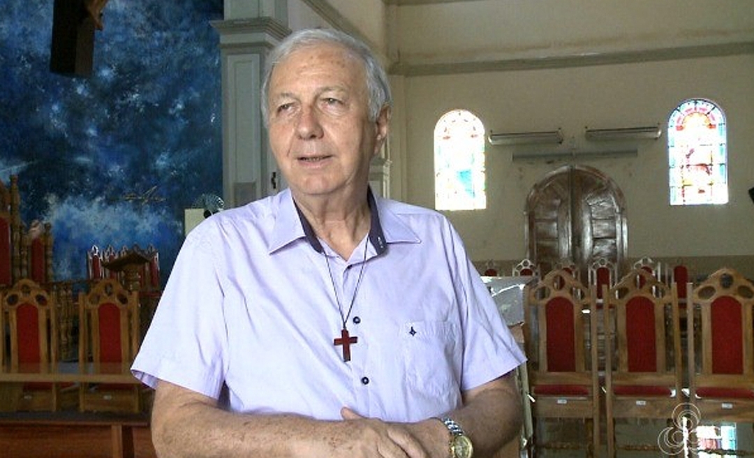 Padre diz que pandemia vai ficar no Acre por mais uma década se isolamento continuar na brincadeira
