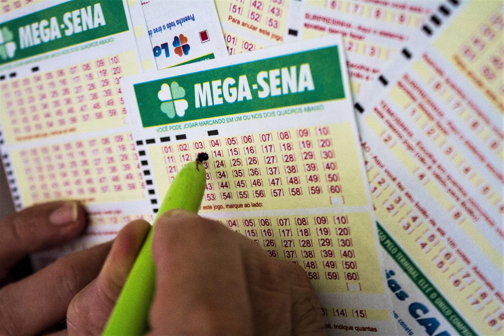 Mega-Sena acumula; próximo sorteio deve pagar R$ 6,6 milhões