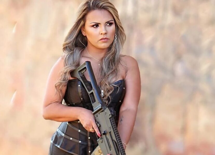 Feminicídio: PM bolsonarista que posava com armas é morta pelo marido na Bahia