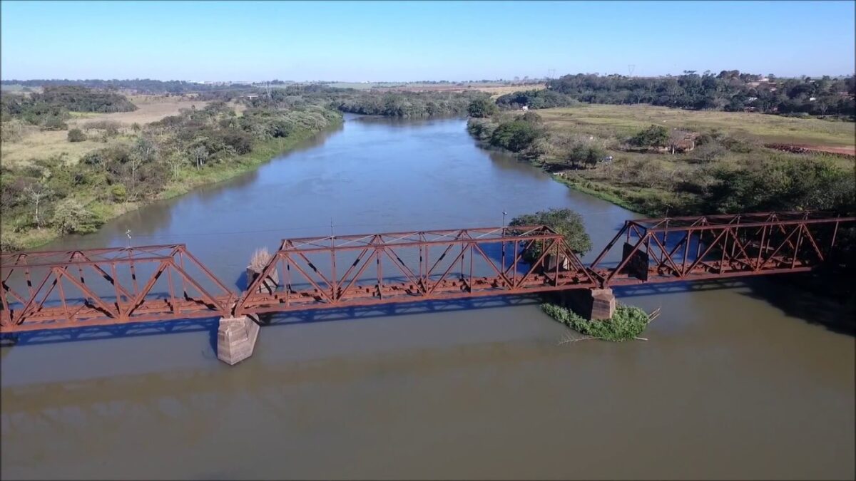 Governador Gladson Cameli anuncia chegada da ponte do Segundo Distrito de Sena Madureira