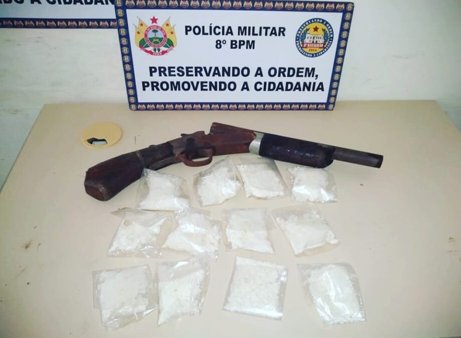 Polícia Militar apreende entorpecente e arma de fogo no Bairro do Pista em Sena Madureira