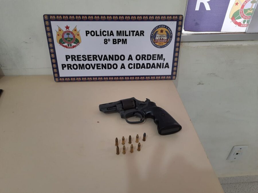 Polícia Militar apreende arma de fogo no Bairro do Eugênio Augusto Areal em Sena Madureira