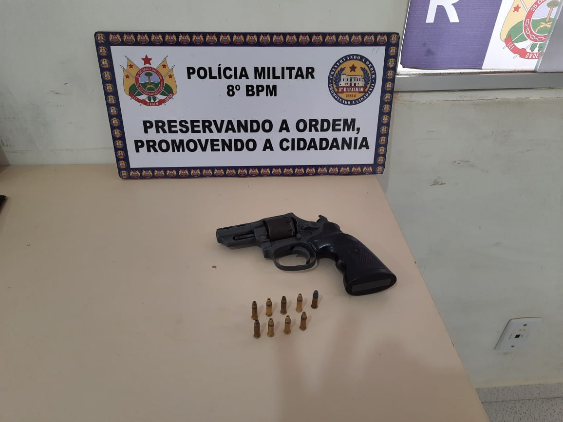 Polícia Militar apreende arma de fogo no Bairro do Eugênio Augusto Areal em Sena Madureira