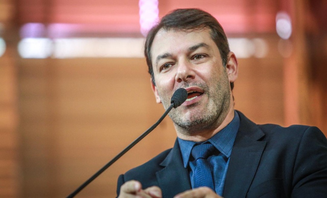Roberto Duarte defende venda de vacina contra o novo coronavírus pela rede particular