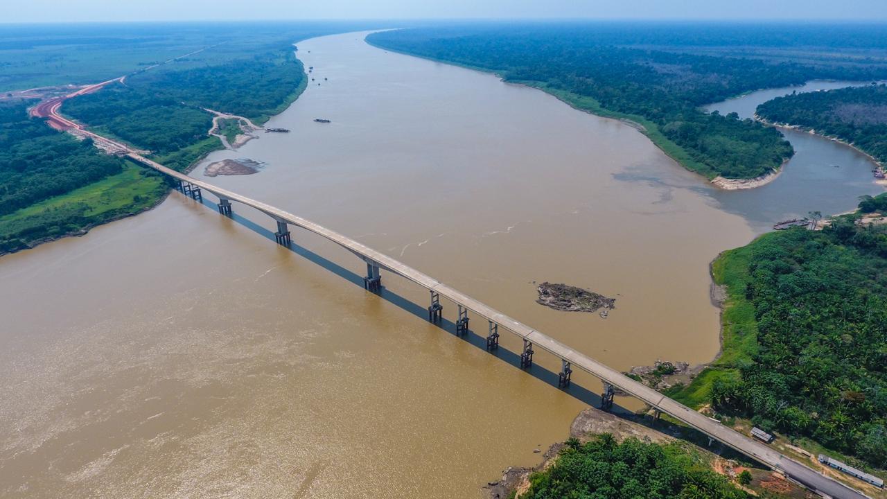 Obra da ponte do Rio Madeira deve ficar pronta em março, informa Dnit