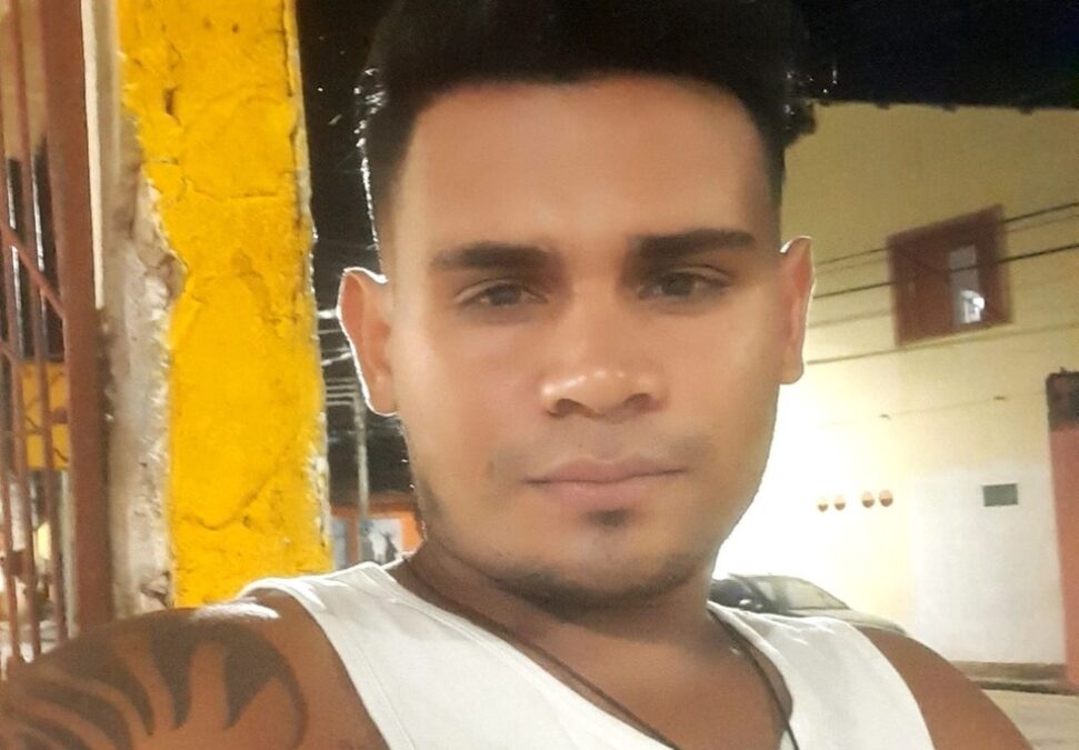 Bombeiros devem suspender buscas por jovem que sumiu ao tentar atravessar Rio Acre a nado