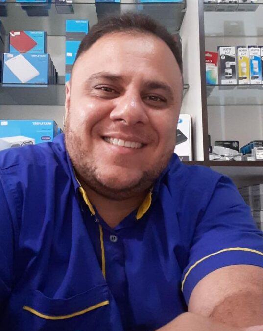 Família mobiliza a web para custear UTI área e ‘pulmão artificial’ para vendedor internado com Covid-19 no AC