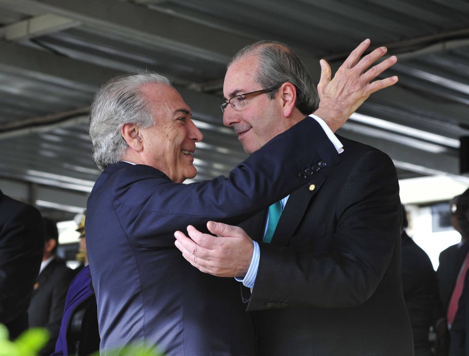 Em livro-bomba, Eduardo Cunha diz que Temer foi o grande conspirador do golpe contra Dilma