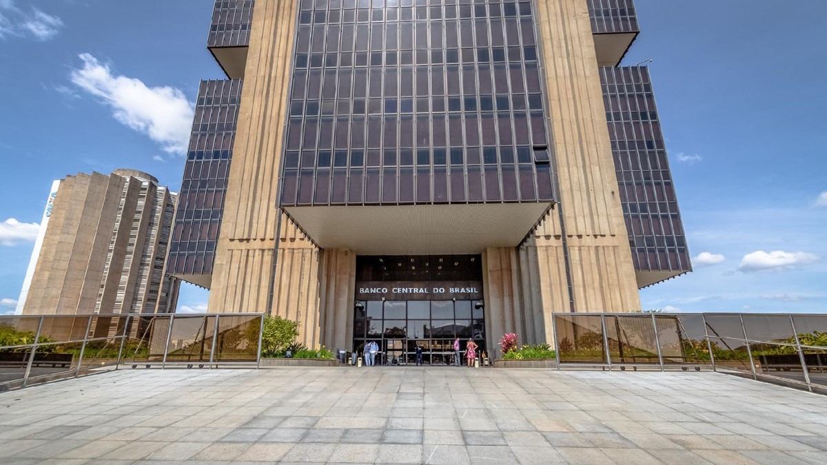 Banco Central não tem dinheiro para pagar o salário dos servidores em março
