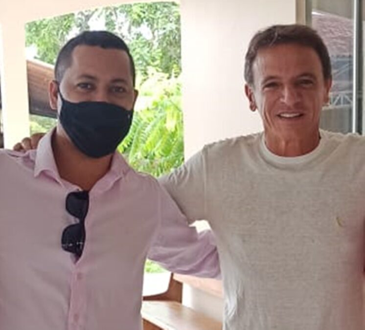 Vereador Carlos Beliza participa de encontro com senador Márcio Bittar em Sena Madureira