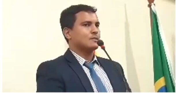 “A nossa posição vai ser de Oposição” diz vereador Elvis Dany em sessão na Câmara Municipal de Sena