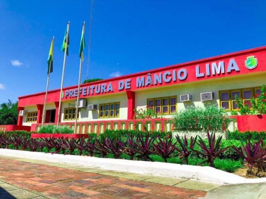 Com mais de 1,5 mil casos de Covid-19 e 20 mortes, Mâncio Lima renova decreto de situação de emergência