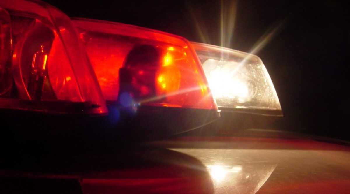 Após desentendimento, homem esfaqueia a mãe e o padrasto em Marechal Deodoro