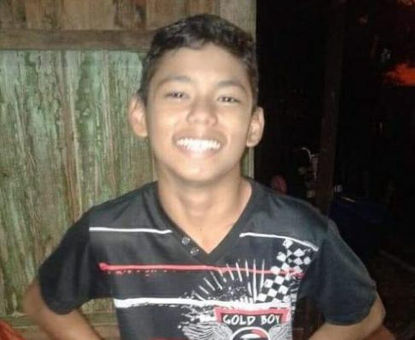 Adolescente que se afogou em igarapé no AC responde estímulos e foi retirado da sedação, diz tio