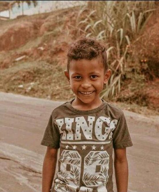 Menino de 6 anos morre afogado em igarapé no interior do Acre