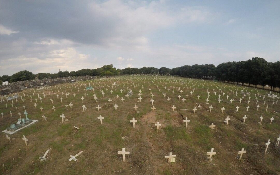 Covid-19: Em explosão da doença, Brasil registra 2.286 mortes em novo recorde diário