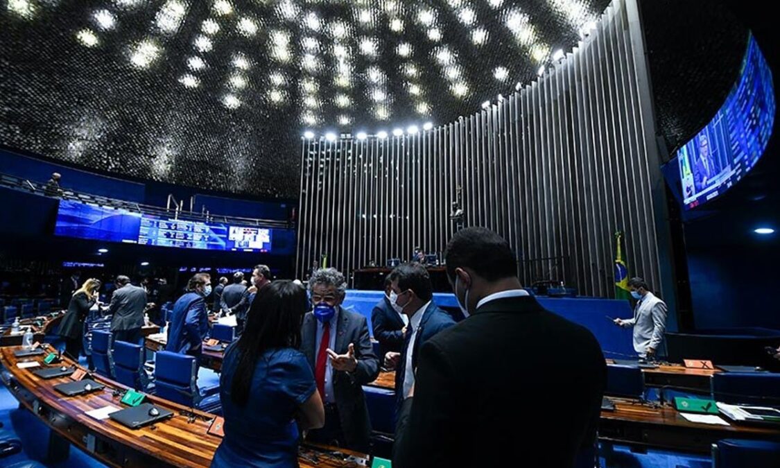 Senado aprova em 1º turno a PEC Emergencial e abre caminho para a volta do auxílio