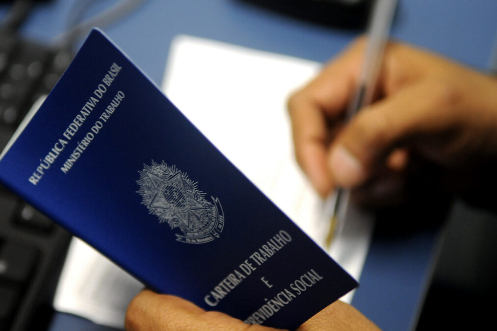 Levantamento do IBGE aponta índice de desemprego de 15,1% no AC em 2020; taxa é recorde no estado