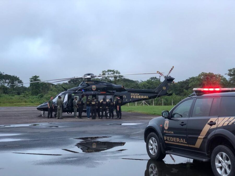PF cumpre cinco mandados de busca em operação contra crimes de desmatamento e invasão de terras públicas no Acre