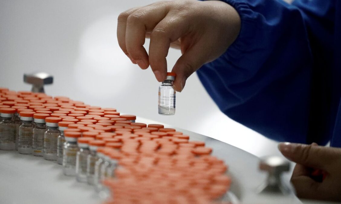 Saúde espera receber 30 milhões de doses de vacinas em abril