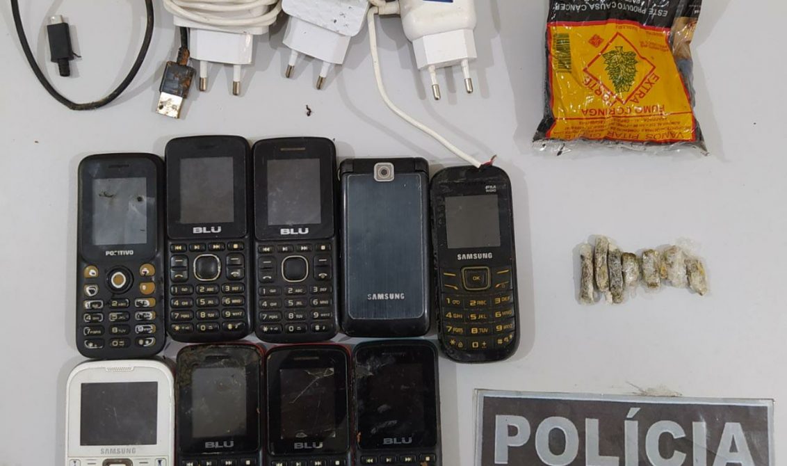 Policiais penais apreendem 9 celulares no presídio de Sena Madureira