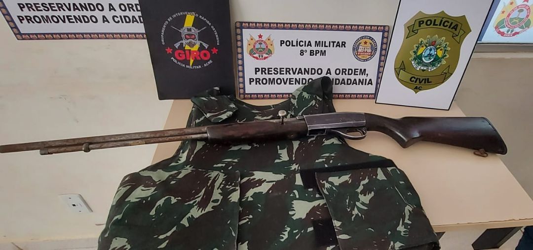 Polícia Militar e Civil de Sena Madureira apreende arma de fogo e colete