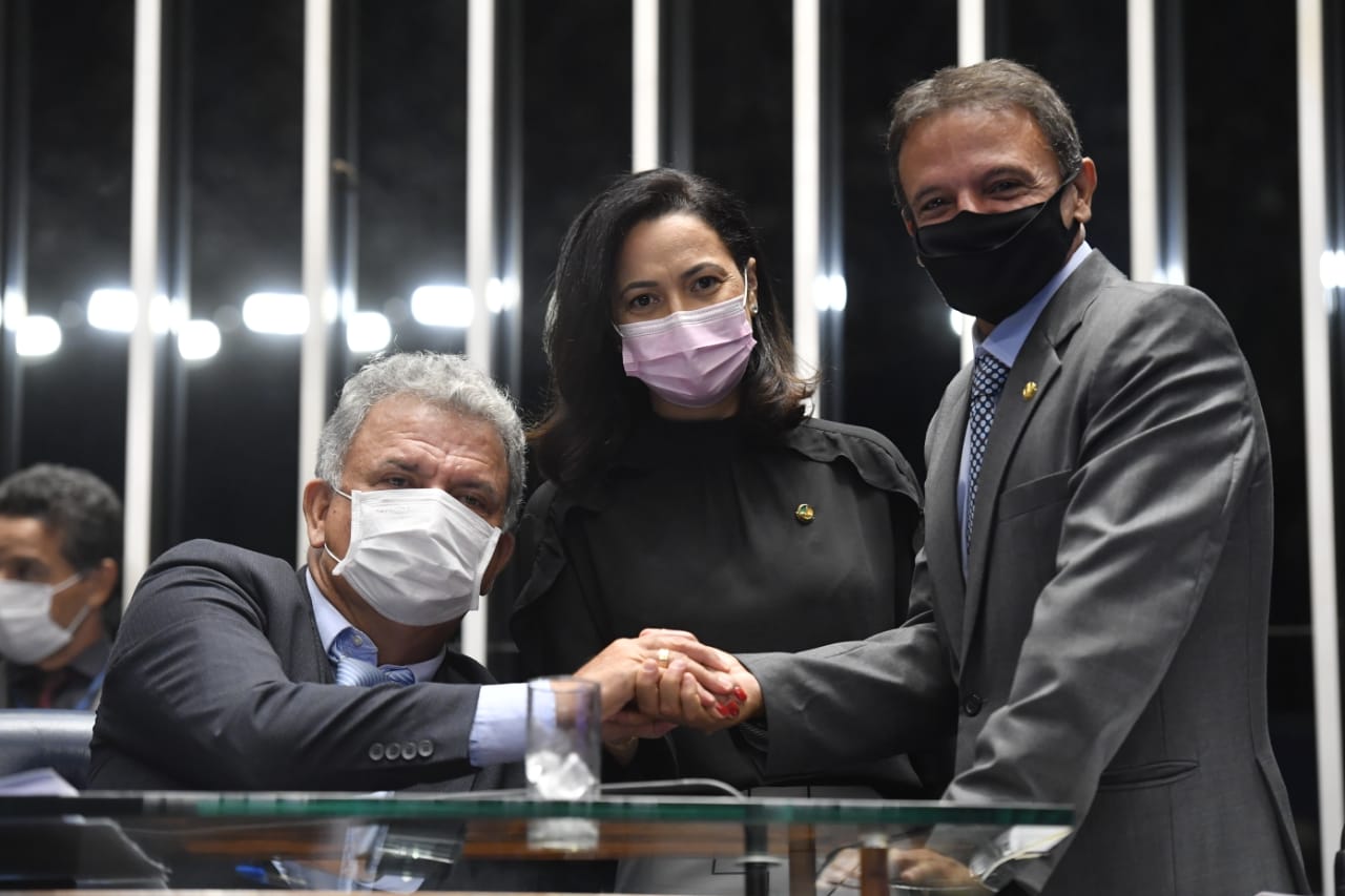 Senadores Sérgio Petecão, Márcio Bittar e Mailza Gomes votaram a favor da privatização da Eletrobrás
