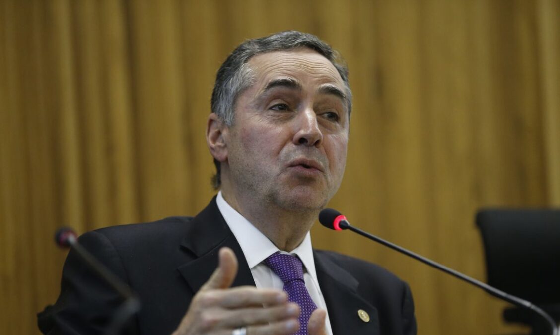 Presidentes de 11 partidos se unem contra voto impresso e reafirmam confiança nas eleições