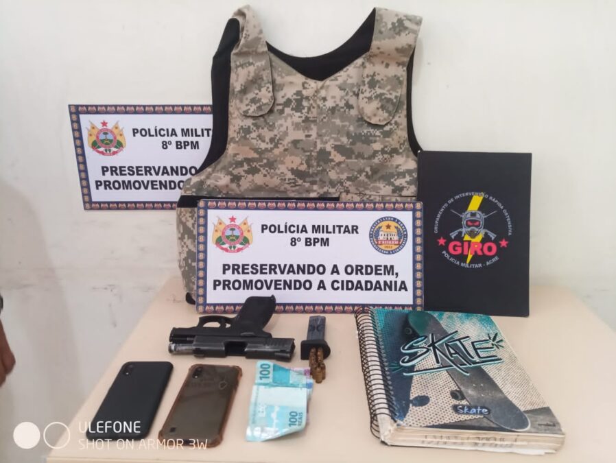Polícia Militar realiza apreensão de arma de fogo e colete balístico no Bairro Vitória