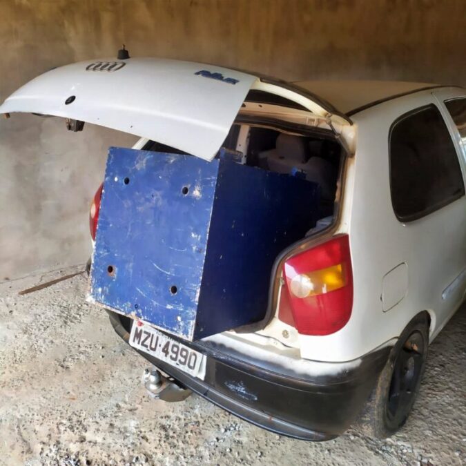 Três são presos após roubarem cofre de posto de combustível em Rio Branco