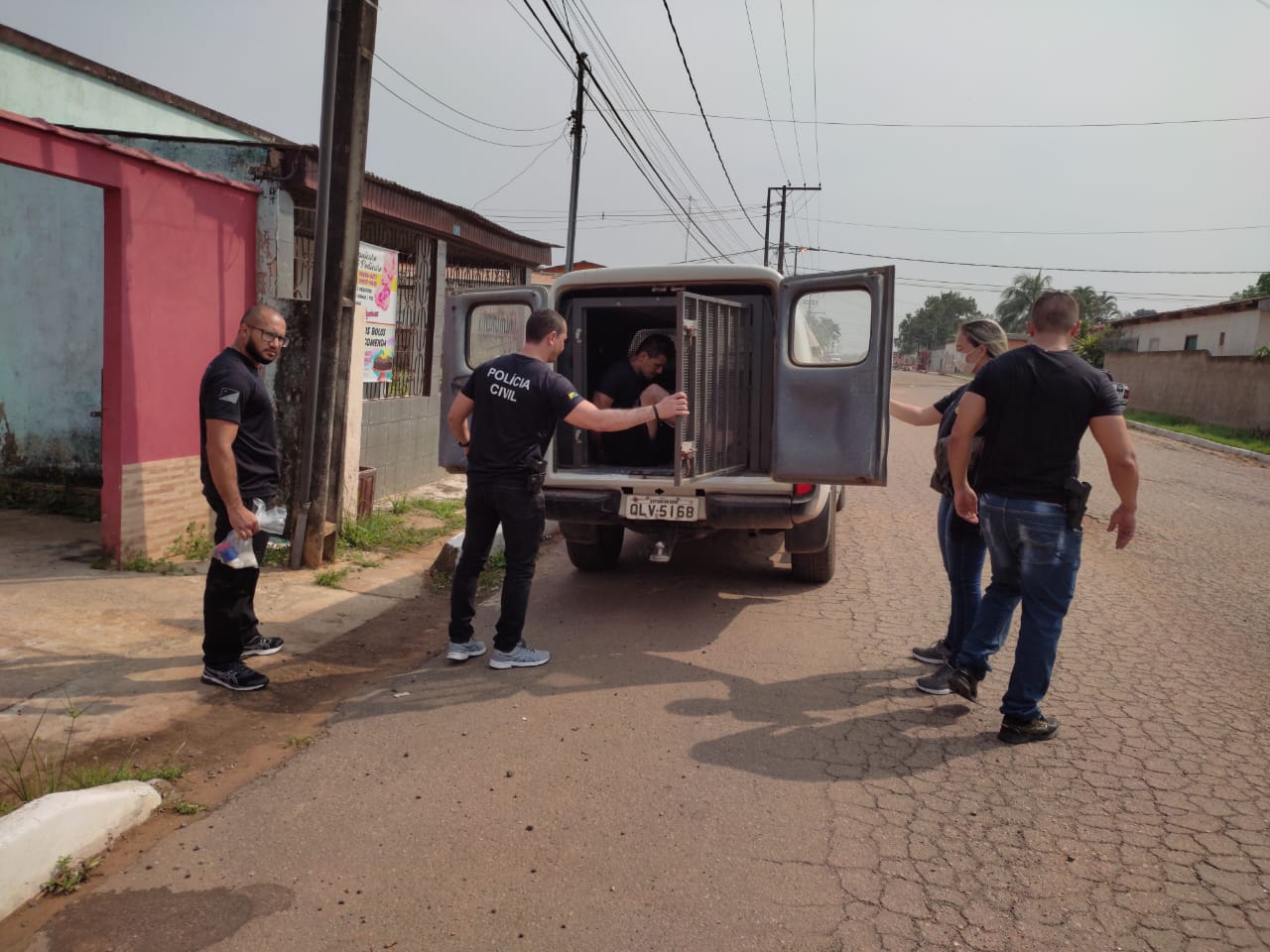 Polícia Civil cumpre mandado de busca e apreensão e prende homem de 29 anos em Sena Madureira