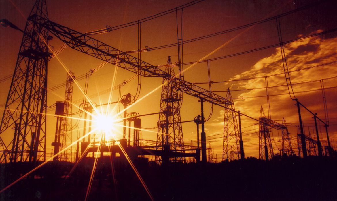 Aneel cria nova taxa e conta de luz vai ficar 6,78% mais cara