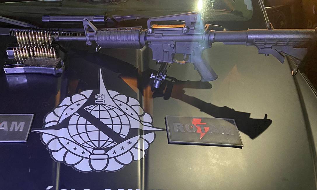 Homem deixa fuzil com 1 mil cartuchos em quarto de hotel e tem a arma furtada, em Brasília