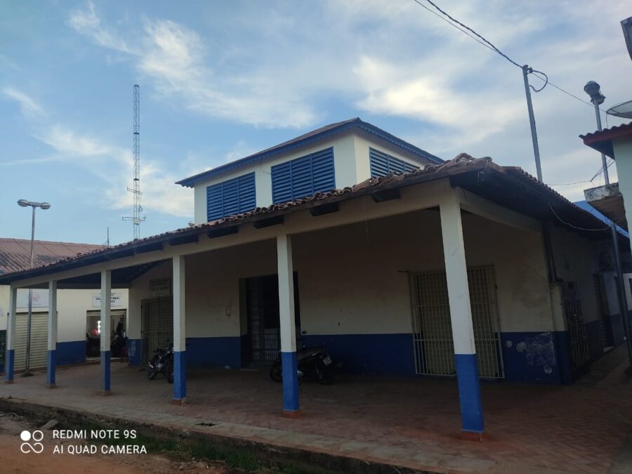 Prefeitura demite vigias e arrombamentos em comércios aumentam no Mercadão de Sena Madureira