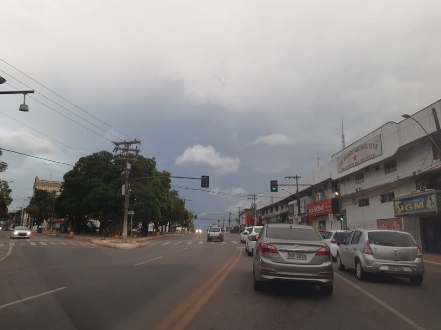Sipam prevê domingo (19) com céu nublado a encoberto e possibilidade de chuva a qualquer hora do dia no Acre