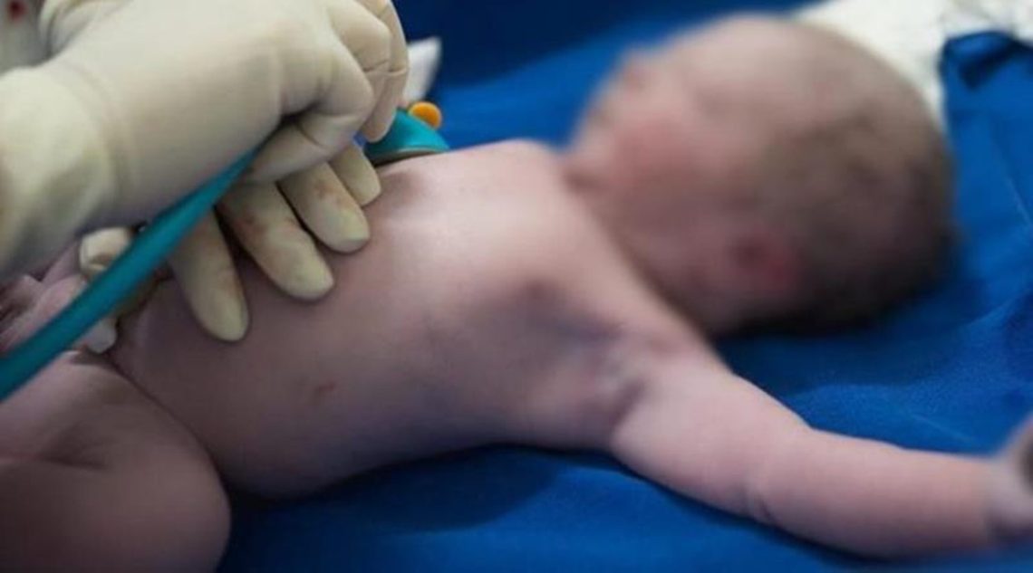 Mãe mata filho asfixiado no Acre ao dormir em cima da criança enquanto amamentava