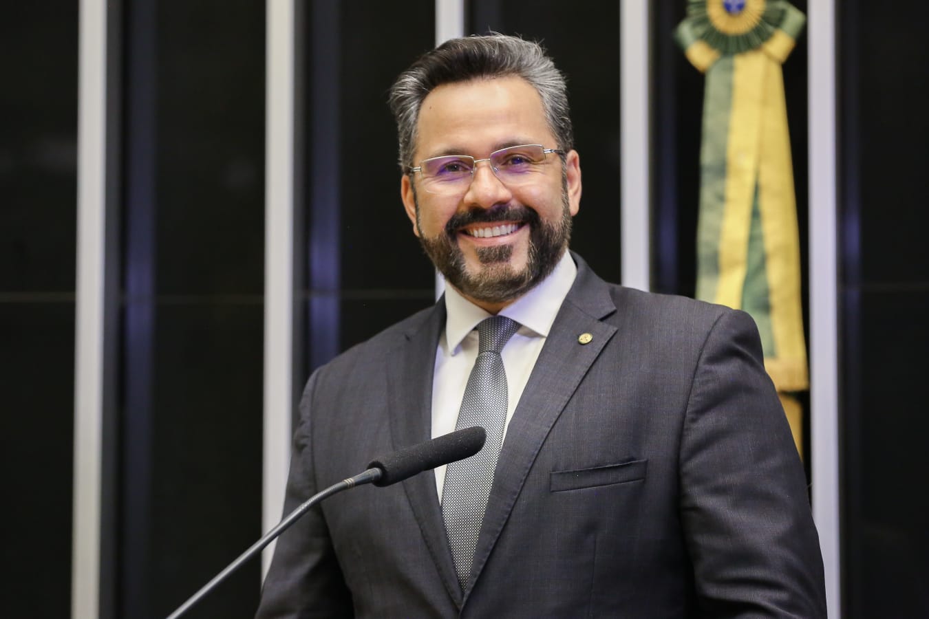 Alan Rick comemora pagamento de R$ 1,2 milhões em emendas para saúde do Acre