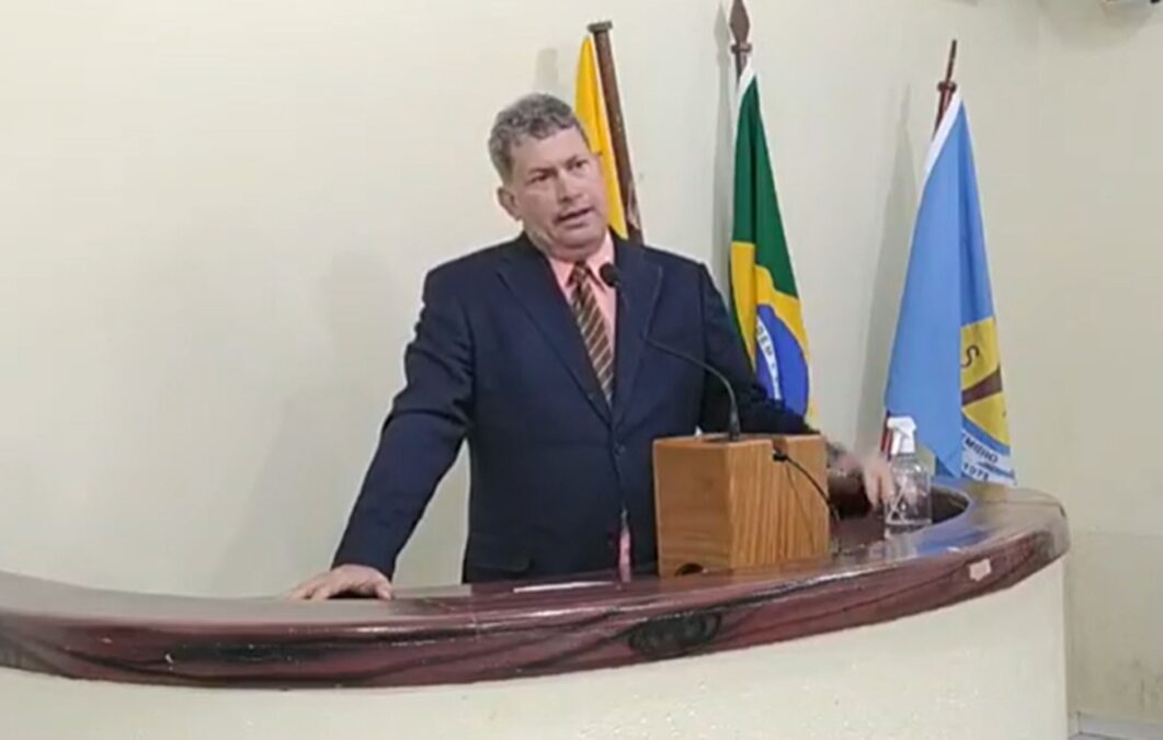 Gilberto Diniz denuncia suposto esquema de “Cartas Marcadas” em licitação de 600 mil para compra de sacolões pela prefeitura de Sena