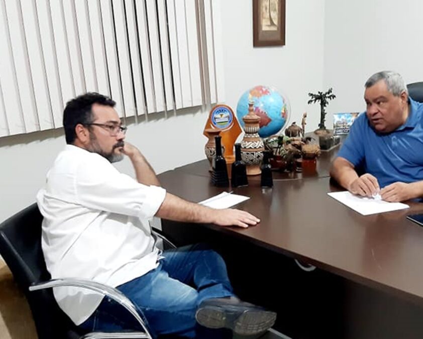Deracre discute com prefeitura ações para reabertura de ramais em Sena Madureira