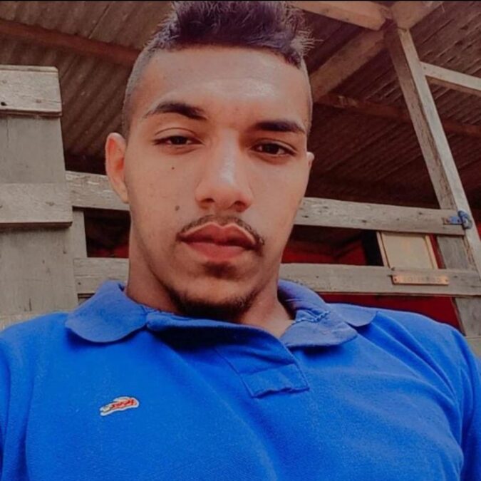 Jovem que perdeu a perna em um acidente em Sena Madureira continua na UTI da capital