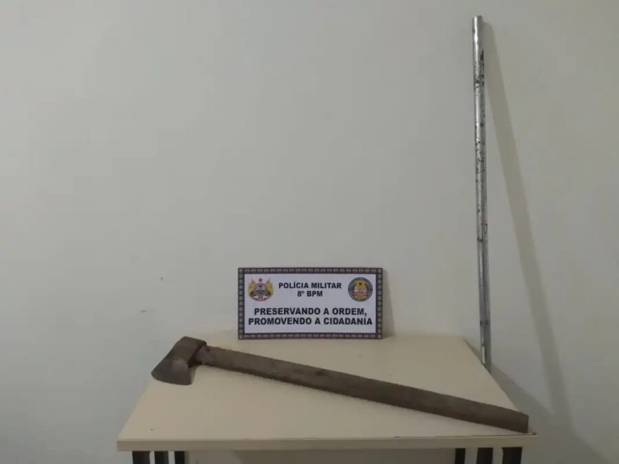 Homem ameaça invadir escola em Sena Madureira com machado e acaba preso