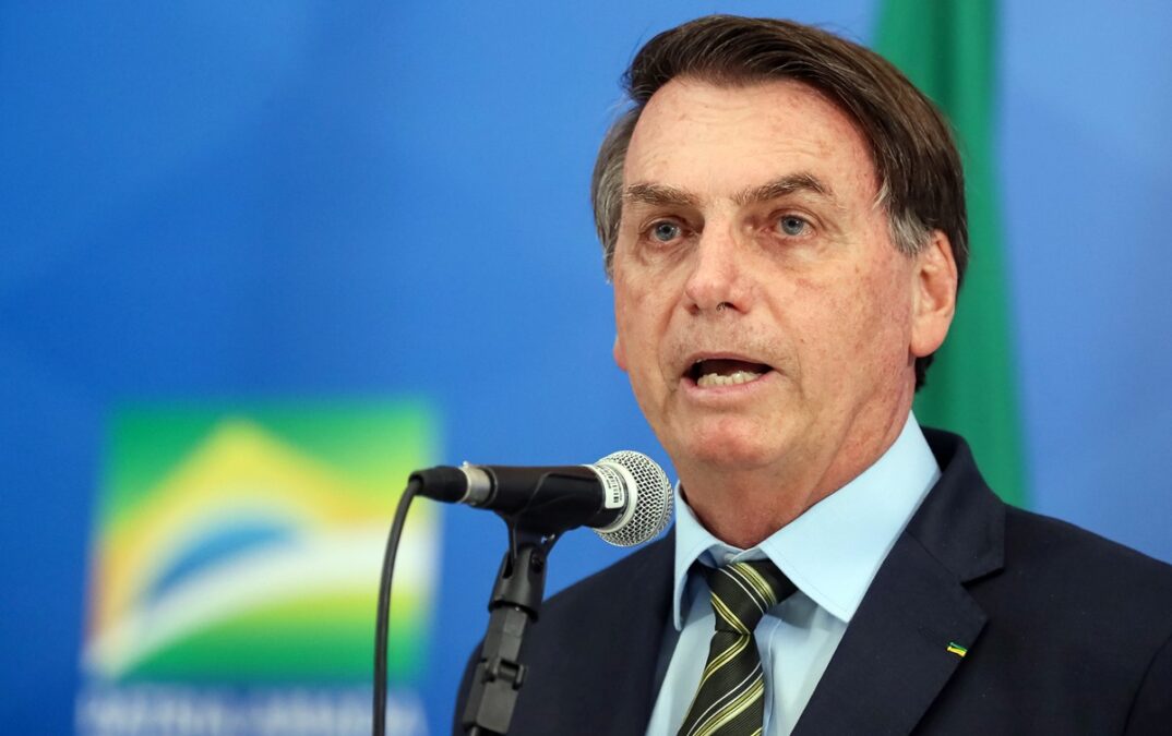 MP pede para investigar Bolsonaro por interferência em investigação sobre corrupção no MEC