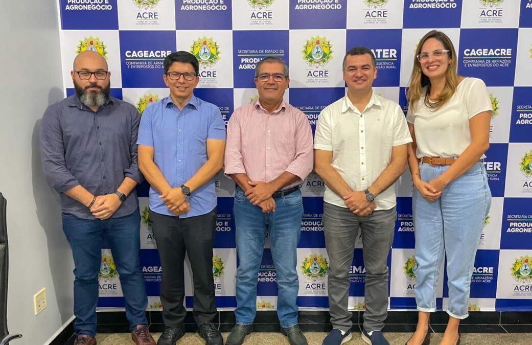 Jenilson Leite se reúne com secretário de Produção e Agronegócio para tratar da cadeia produtiva do açaí no Acre