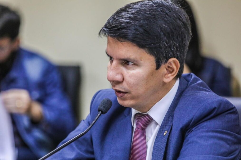 Jenilson diz que vai lutar pela melhoria da internet e ofertas de serviços digitais no AC