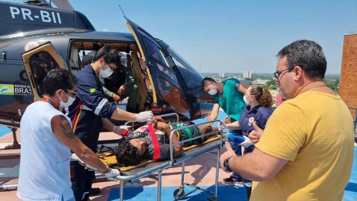 Helicóptero do Estado realiza resgate de emergência em Sena Madureira