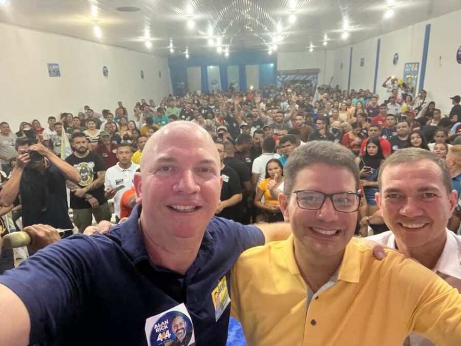 Na campanha de federal, Gehlen Diniz afirma: Vamos lutar para que a BR 364 seja revitalizada e possibilite um melhor trafego para a população