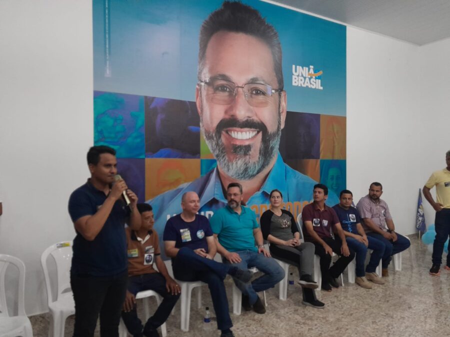 Elvis Dany, coordenador da campanha de Alan Rick em Sena, agradece o apoio da população