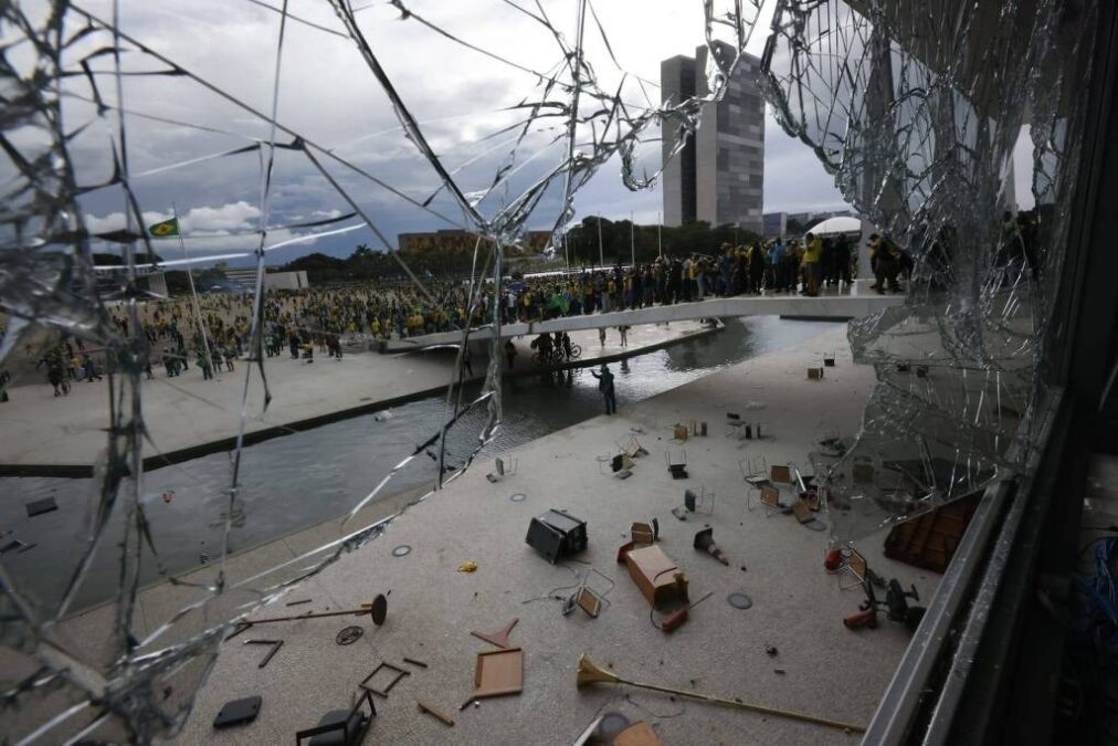 Exército coloca tropa de prontidão para possível GLO após atos em Brasília