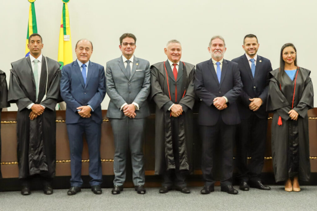 Governador Gladson Cameli ressalta fortalecimento da democracia durante posse de juízes eleitorais